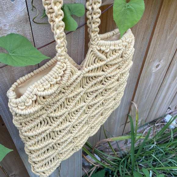 EUC yellow weave purse - Picture 2 of 6